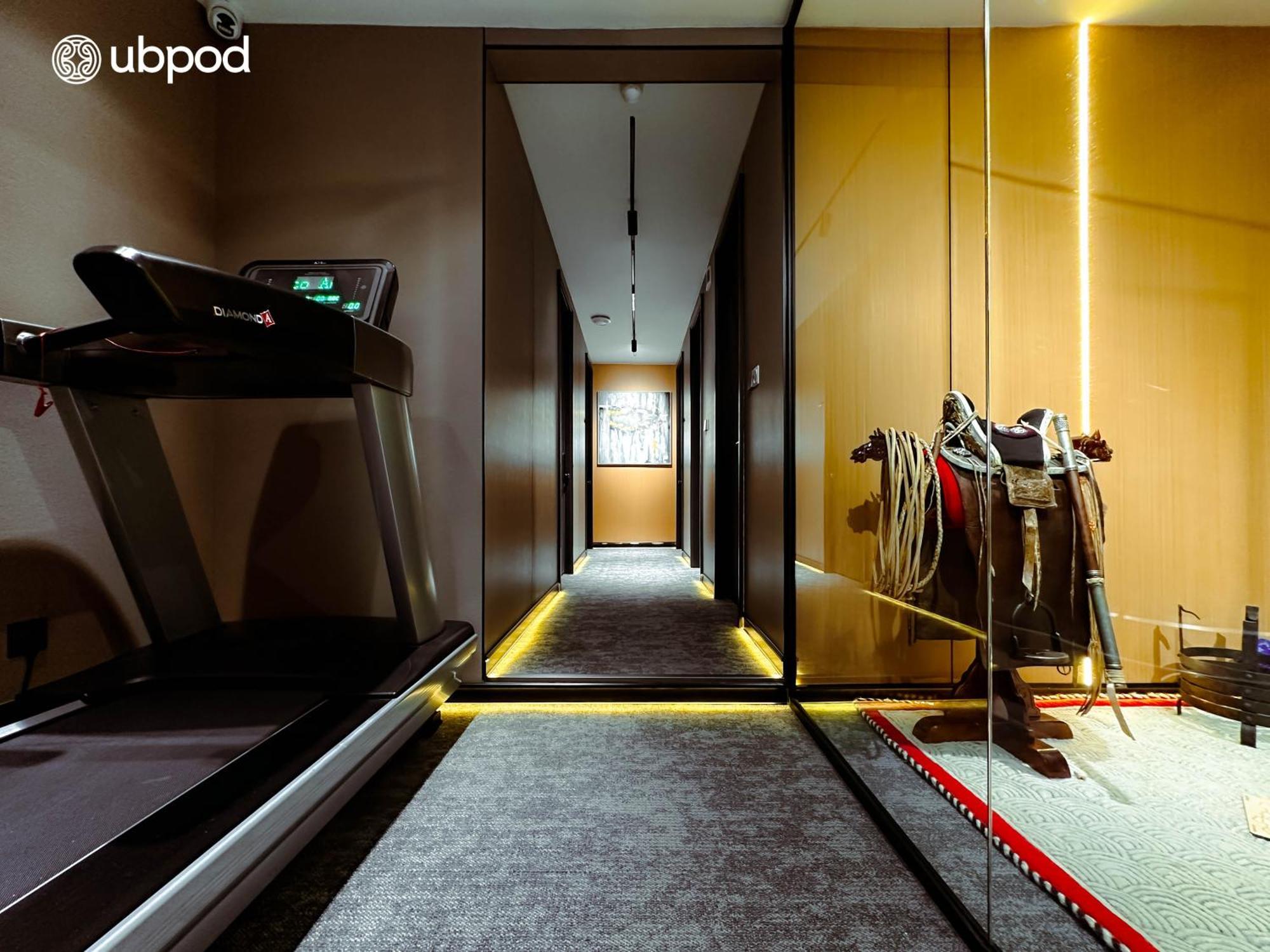 Ubpod- The First Capsule Hotel In Mongolia Ulaanbaatar Exterior foto