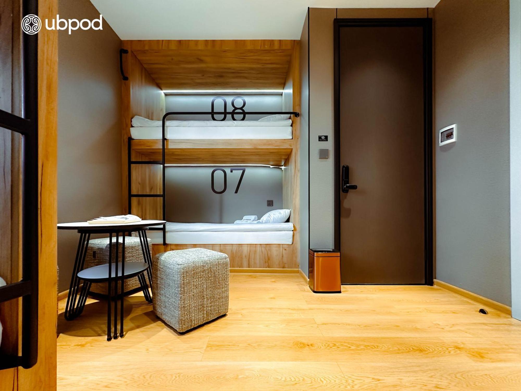 Ubpod- The First Capsule Hotel In Mongolia Ulaanbaatar Exterior foto